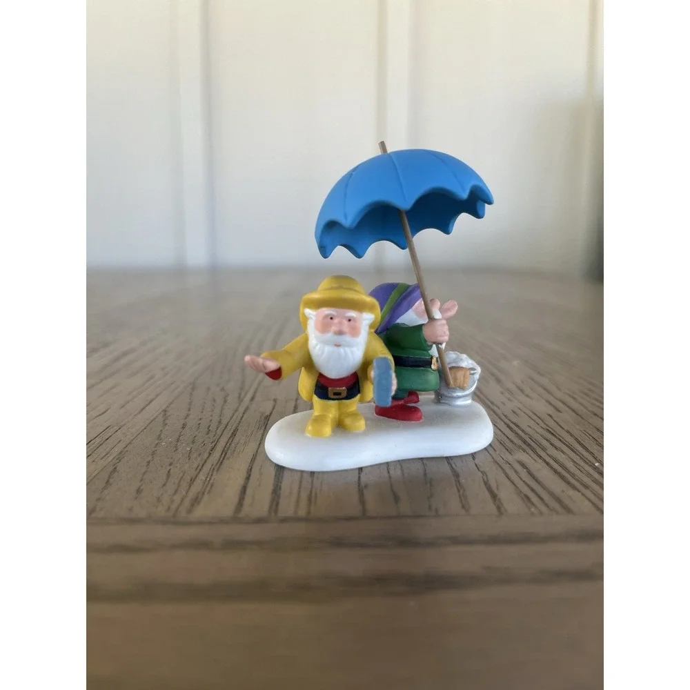 Dept 56 North Pole Series Car Wash Cadets 56.56813 Christmas Village Figurine